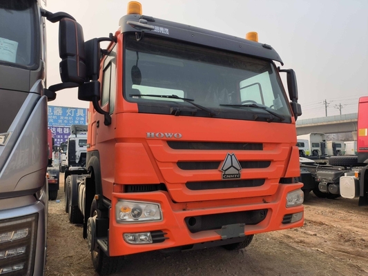 Capacidad de carga alta 21-30t Sinotruk HOWO camión tractor D12.42-20 motor 6X4
