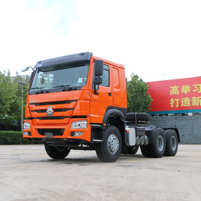 Sinotruck HOWO Tracción en todas las ruedas 6X6 Camión de cabeza de tractor con capacidad de carga de 40-60 toneladas