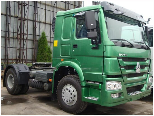 Capacidad de carga de 40 a 60 toneladas Euro2 Sinotruk HOWO 4X2 Camión tractor para normas