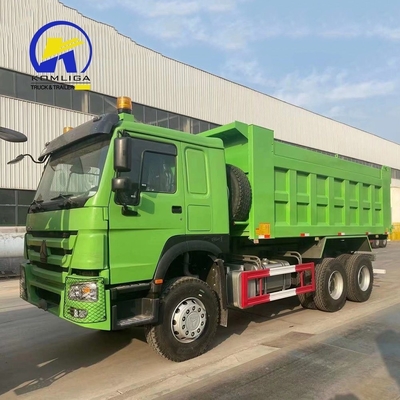 Estilo de elevación delantera 20 metros cúbicos Sinotruck HOWO camión descargable con volante LHD / Rhd