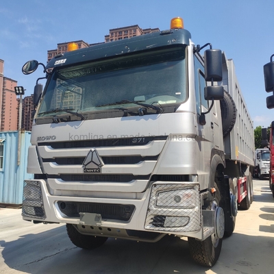Diseño de neumáticos radiales de 41-50 t Capacidad de carga Sinotruk HOWO 8X4 camión de descarga de 40 toneladas en Pakistán