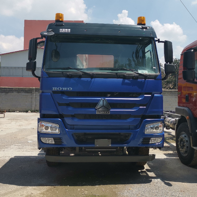 Diseño de neumáticos radiales y caja de cambios Hw19710 Sinotruk 6X4 HOWO Container Truck Head Tractor usado