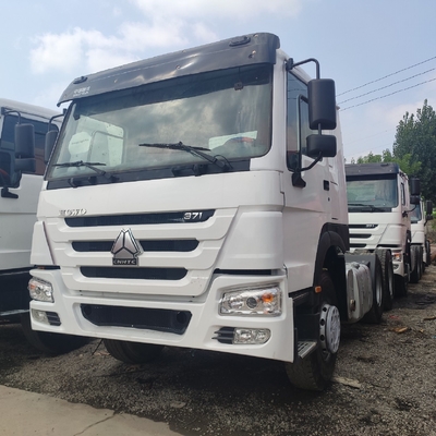 336HP Dirección izquierda Usado 6X4 HOWO Camión tractor Euro 2 con solicitud personalizada