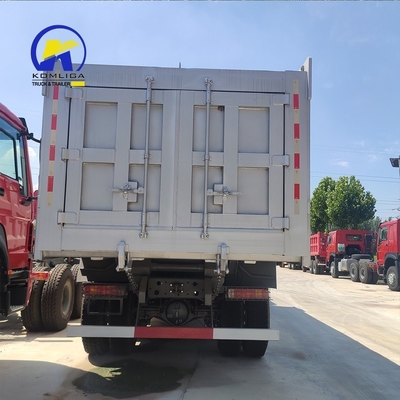 8X4 371HP HOWO camión de descarga sino camión de tirador usado con levantamiento hidráulico de tirador ventral