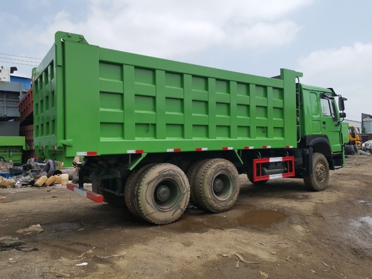 2017 Años en buen estado 6X4 Sinotruk HOWO camión usado para el mercado de África asientos ≤5