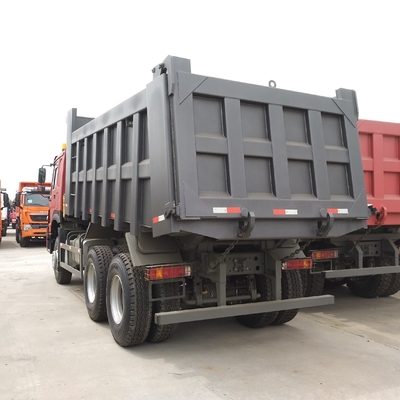 Sinotruk HOWO usado 10 ruedas 371HP 22 metros cúbicos Capacidad de carga del camión de remate 21-30t