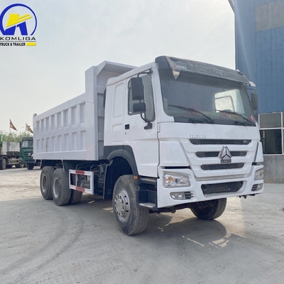6X4 Sinotruk HOWO camión de descarga usado / remachador 371HP 375HP con una cabina para dormir y aire acondicionado