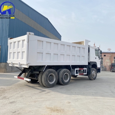 6X4 Sinotruk HOWO camión de descarga usado / remachador 371HP 375HP con una cabina para dormir y aire acondicionado