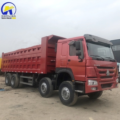 Sinotruk HOWO, camión de 70 toneladas de alta capacidad con elevación hidráulica de caudal ventral