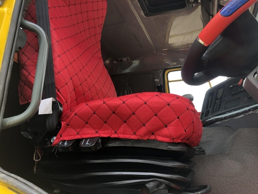 Cisterna de petróleo de aluminio de 400L Sinotruk HOWO Camión tractor con cabeza de remolque para el mercado de Etiopía