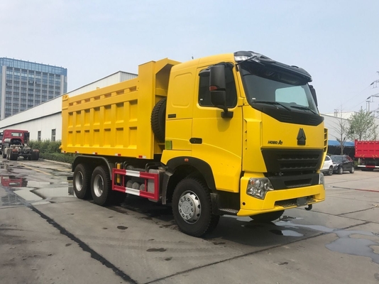 Diseño de neumáticos radiales 420HP 371HP Sinotruk HOWO A7 camión de inclinación 6X4 Euro 2 estándar de emisiones