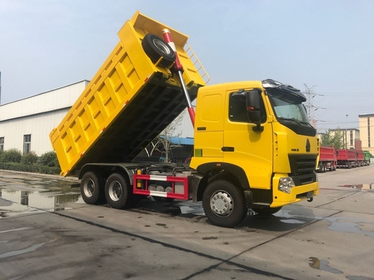 Diseño de neumáticos radiales 420HP 371HP Sinotruk HOWO A7 camión de inclinación 6X4 Euro 2 estándar de emisiones