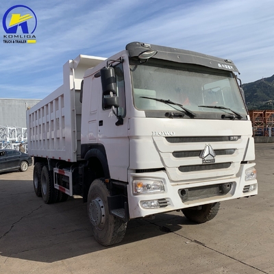 Sinotruk 8X4 Camión con tirador 40t Dirección a mano izquierda para proyectos de construcción a gran escala