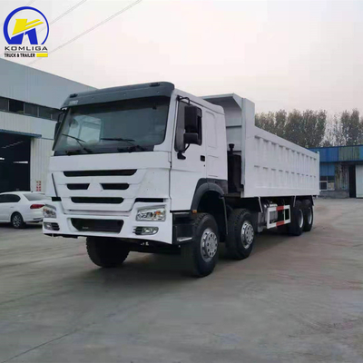 Sinotruk 12 ruedas usadas HOWO 70 toneladas 100 toneladas camión de descarga 8X4 con diseño de neumáticos radiales