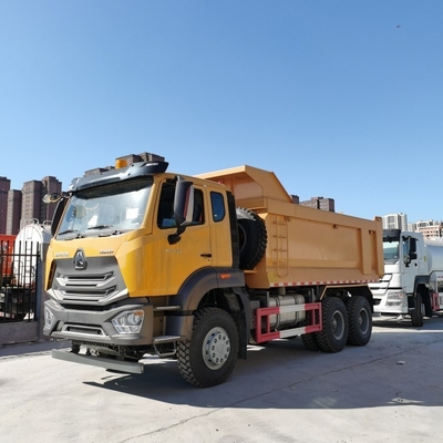 Sinotruk Hohan camión de basura Zz3257n3847A 351-450hp para la satisfacción del cliente