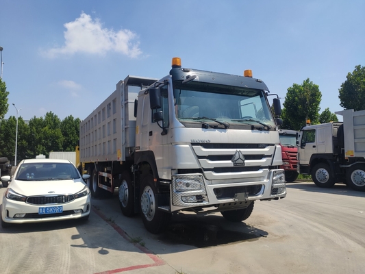 6×4 rueda motriz Sinotruk HOWO 12 ruedas 25m3 camión de basura con potencia 351-450 caballos de fuerza