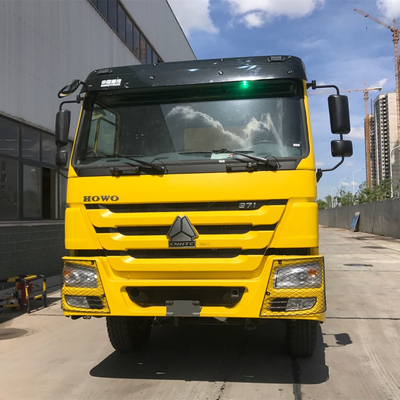 Sinotruk HOWO U Forma camión de 18 metros cúbicos 371HP 6X4 camión de remate para sus necesidades