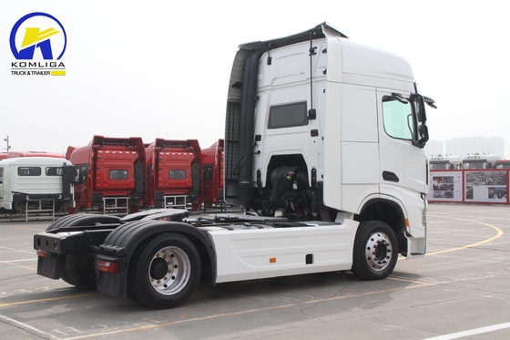 Shacman de segunda mano 4X2 6tyles Semirremolque camión tractor perfecto para los mercados del país