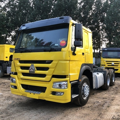 Sinotruk HOWO Camión de cabeza de tractor para motor de remolque con capacidad&gt; 8L Base de tracción opcional