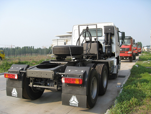 Sinotruk HOWO Camión de cabeza de tractor para motor de remolque con capacidad&gt; 8L Base de tracción opcional