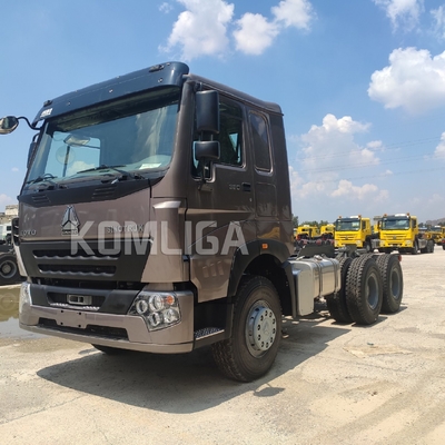 HOWO 10 Rueda de tracción de camión cabeza de primer mover con remolque cabina de aire acondicionado y personalización