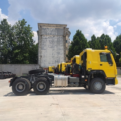 Sinotruk HOWO 3 Ejes Camión tractor Camión torre para 21-30t Capacidad de carga Euro2 Emisión