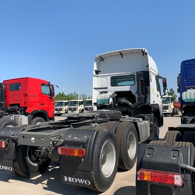 Capacidad 351-450 CV Sinotruk HOWO 6X4 Certificado ECE camión tractor para el transporte de remolques