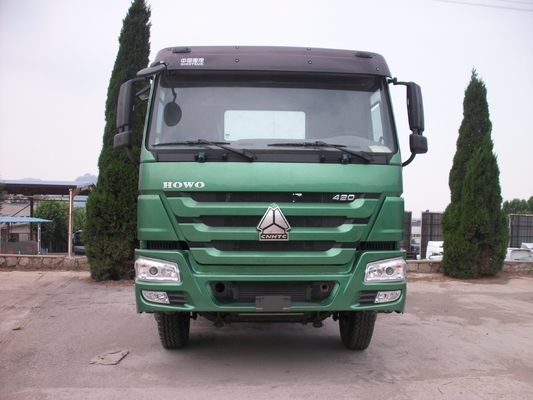 Dirección Zf Dirección HOWO 3 ejes 6X4 Tractor Truck Head Prime Mover 6800*2500*3200mm