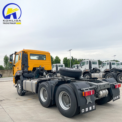 Sinotruck HOWO 6X4 10 neumáticos 30-40 toneladas de transporte camión de cabeza de tractor con 50 / 90 opcional