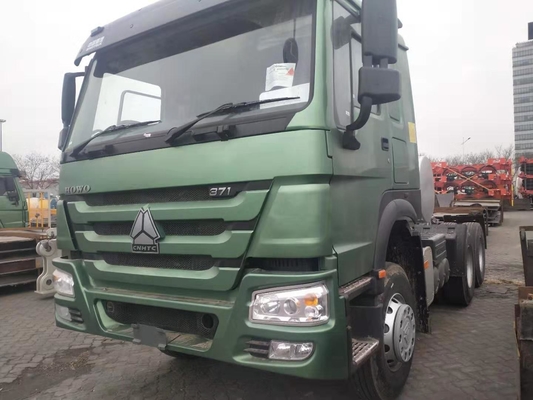 420HP Sinotruk HOWO Tractor de trabajo pesado Trailer Head Truck con diseño de neumáticos radiales
