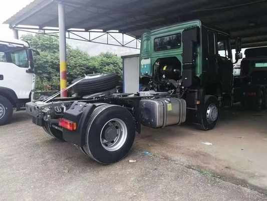 Eje delantero 9 toneladas Sinotruk HOWO Usado 10 ruedas 6 * 4 cabeza de remolque camión tractor venta