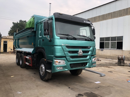 Elevación del volante ventral Elevación hidráulica Sinotruk 10 ruedas 6X4 camión de descarga con forma de U