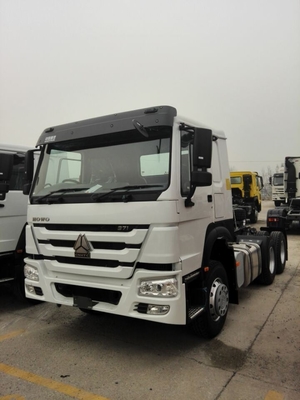 Diseño de neumáticos radiales 371HP Sinotruk HOWO 6 * 4 camión tractor usado con eje delantero de 9 toneladas