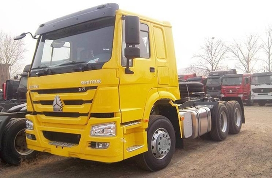 Diseño de neumáticos radiales 371HP Sinotruk HOWO 6 * 4 camión tractor usado con eje delantero de 9 toneladas