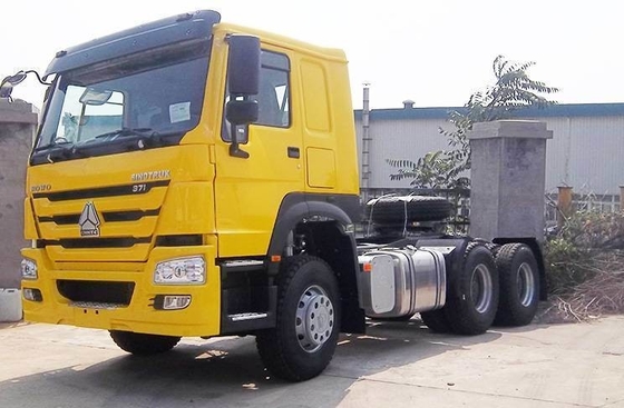 Diseño de neumáticos radiales 371HP Sinotruk HOWO 6 * 4 camión tractor usado con eje delantero de 9 toneladas