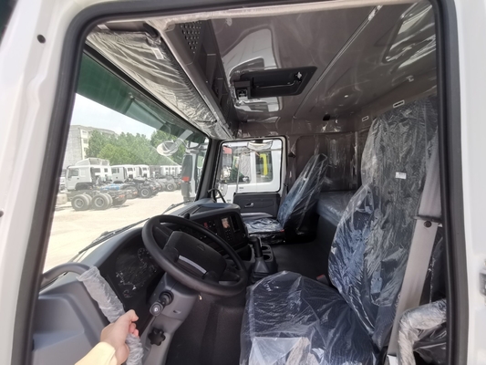 Sinotruk HOWO camión tractor de alta capacidad 6X4 cabeza de remolque con capacidad del motor&gt; 8L