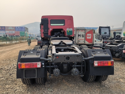 Sinotruk HOWO 6X4 Camión tractor con cabeza de remolque de 10 ruedas y motor D12.42-20