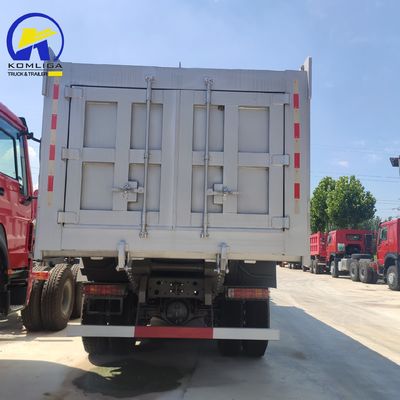 Sinotruk HOWO 8X4 12 ruedas camión de descarga con capacidad del motor &gt; 8L