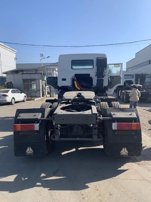 Carga diésel remolque 10 ruedas remolque cabeza de primer mover Sinotruk HOWO 6X4 camión tractor