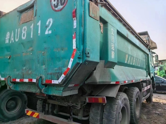 Camión de descarga con tirador original Euro5 HOWO 6X4 usado con capacidad de motor diésel&gt; 8L Euro5