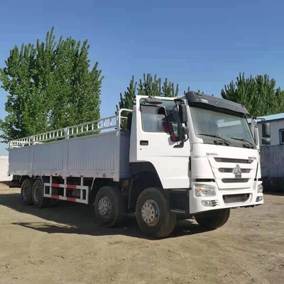 Mercado de África Camión de carga de cama plana con transmisión manual y una cabina para dormir