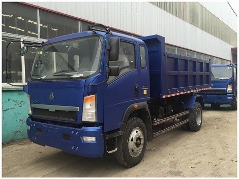 Sinotruk 4X2 12 toneladas 12 metros cúbicos camión de basura con capacidad de motor de 4-6L Euro II