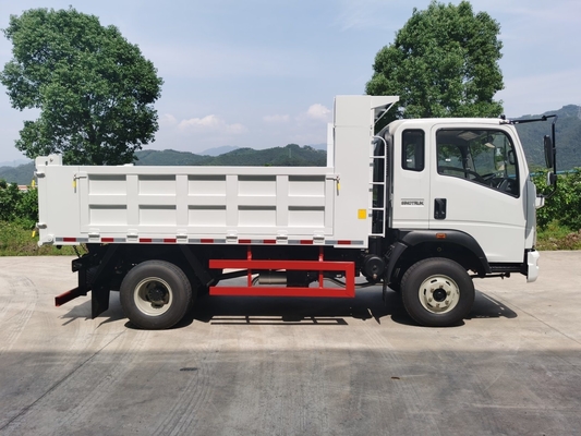 1-10 toneladas de peso de carga Sinotruk HOWO 5t 4X2 camión de basura luz para los requisitos del cliente
