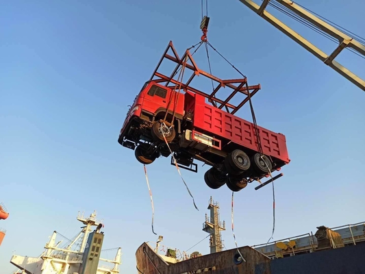 Sinotruck HOWO 6X4 10 ruedas camión de 40 toneladas con apoyo y piezas de repuesto