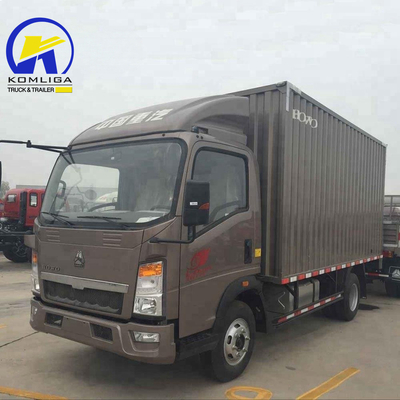 Sinotruk HOWO 4X2 camión de carga con transmisión manual y capacidad de tanque de combustible de 120L