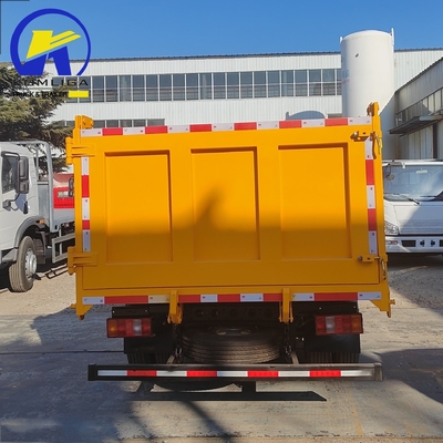 Capacidad del tanque de combustible de 120L Diesel 4X2 5tones Sinotruk HOWO Camión Benne camión de descarga