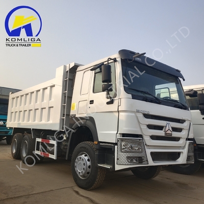 Un dormitorio con aire acondicionado Sinotruk HOWO 10 ruedas 371HP camión basurero 21-30t capacidad de carga