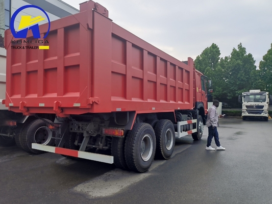 375HP Sinotruk HOWO 6X4 Mining Tipper camión de descarga usado con 10 asientos en el mercado caliente