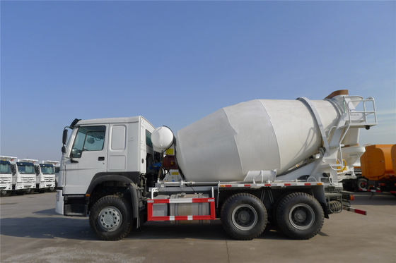 Sinotruck HOWO 6X4 8m3 9m3 10m3 camión mezclador de cemento con eje de accionamiento de doble reducción