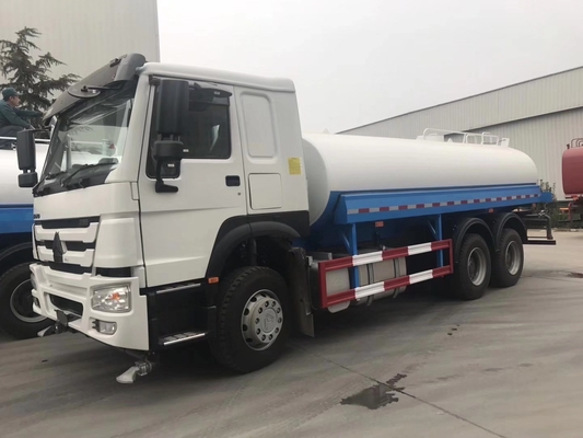 Sinotruck HOWO 6X4 371HP 380HP 20000L Camión tanque de combustible con certificación GCC y neumáticos